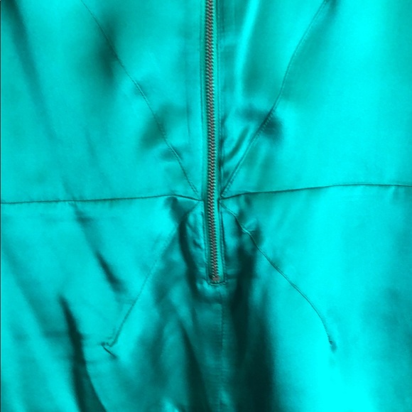 Jade green satin cap sleeve peplum blouse - Picture 9 of 11